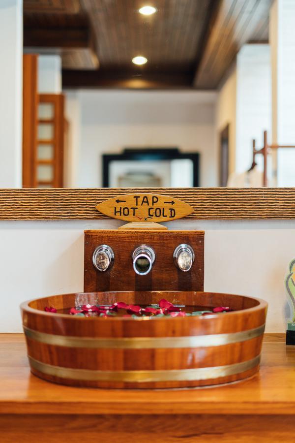 Aureum Palace Hotel & Resort Inle Nyaung Shwe Dış mekan fotoğraf
